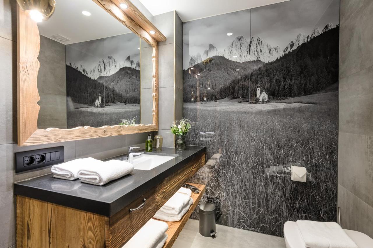 Mondi Hotel Tscherms Экстерьер фото