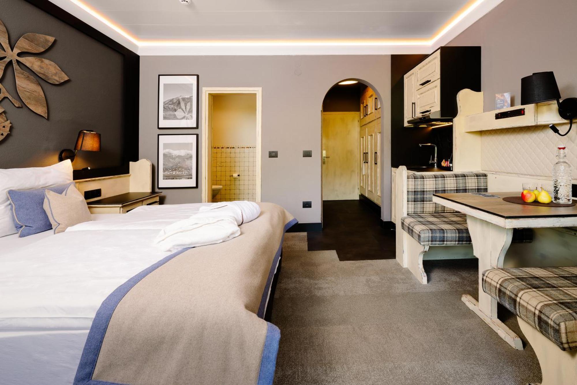 Mondi Hotel Tscherms Экстерьер фото